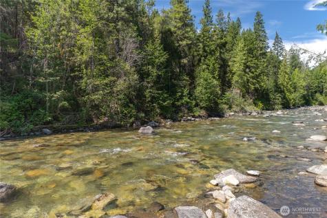 17976 Entiat River Road Entiat WA 98822