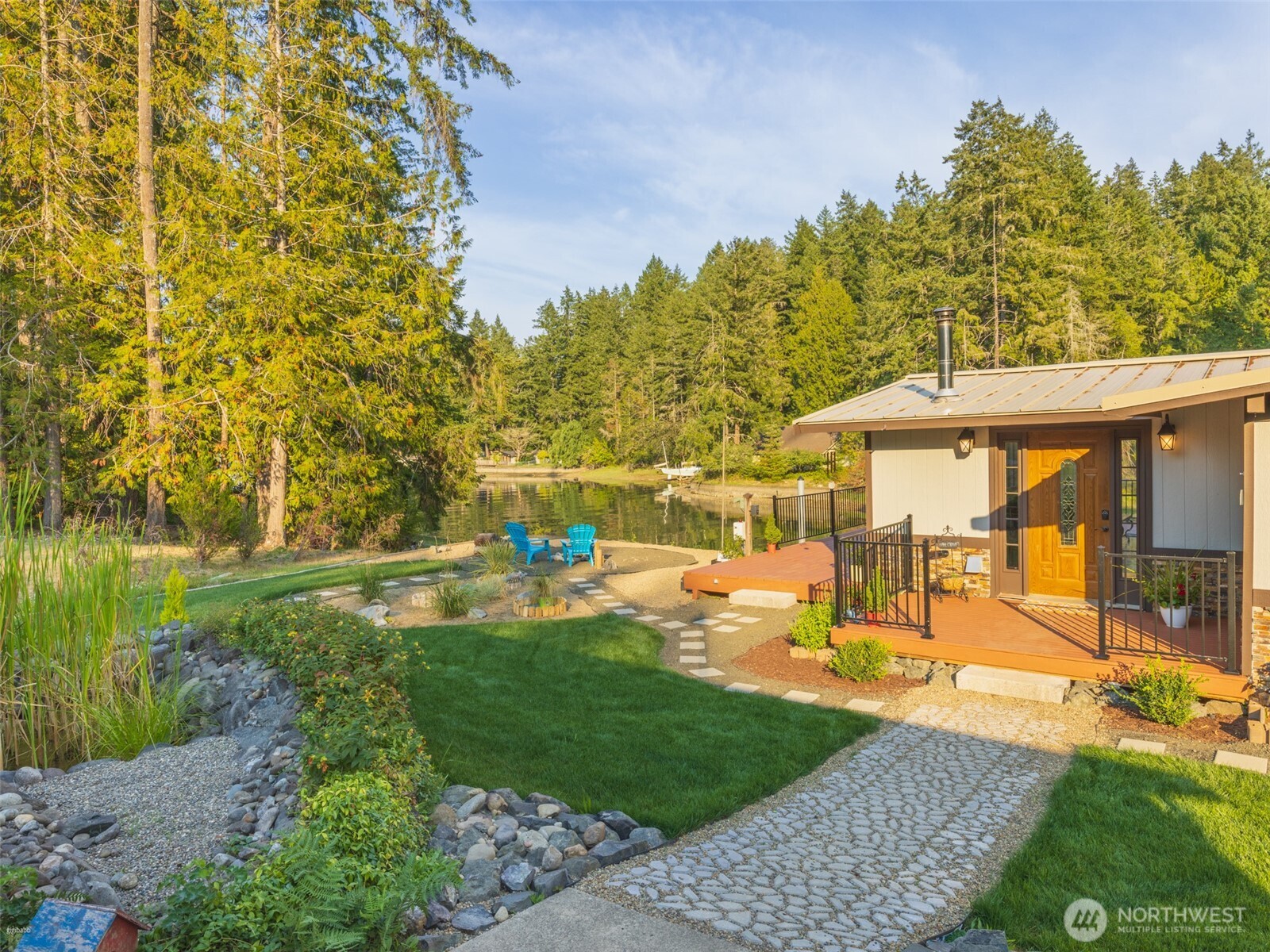 5440 E Grapeview Loop Road Allyn WA 98524