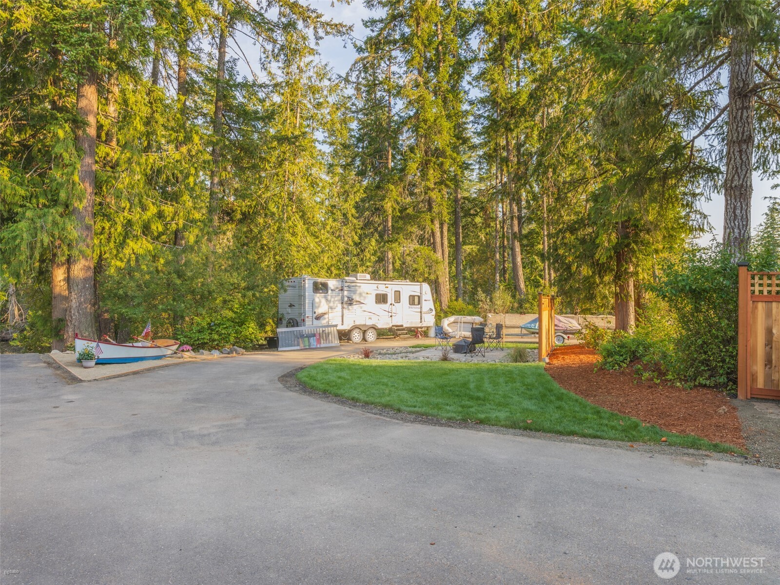 5440 E Grapeview Loop Road Allyn WA 98524