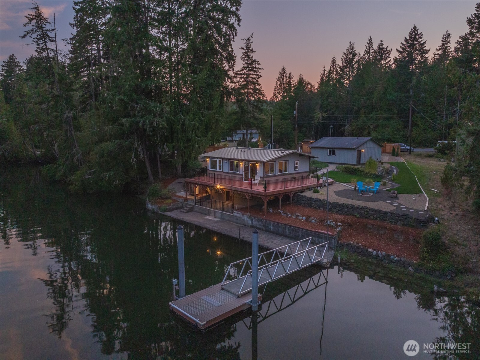 5440 E Grapeview Loop Road Allyn WA 98524