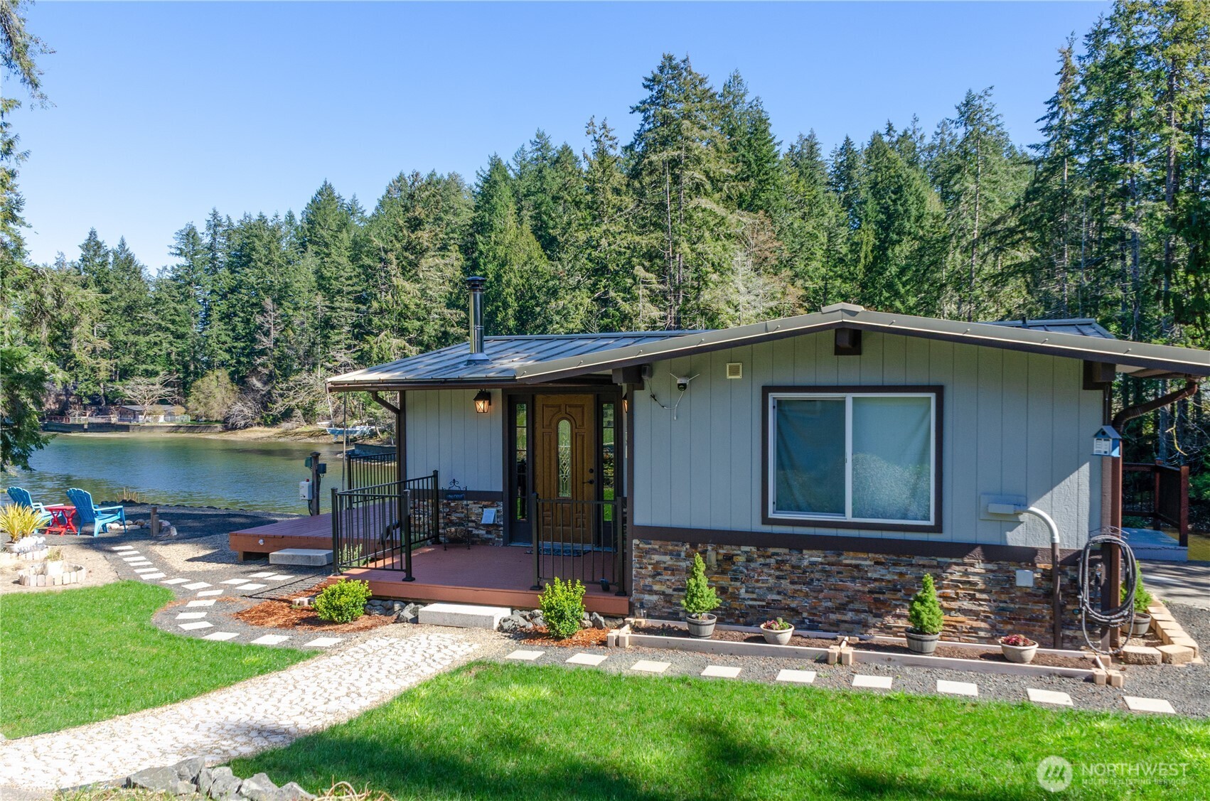5440 E Grapeview Loop Road Allyn WA 98524