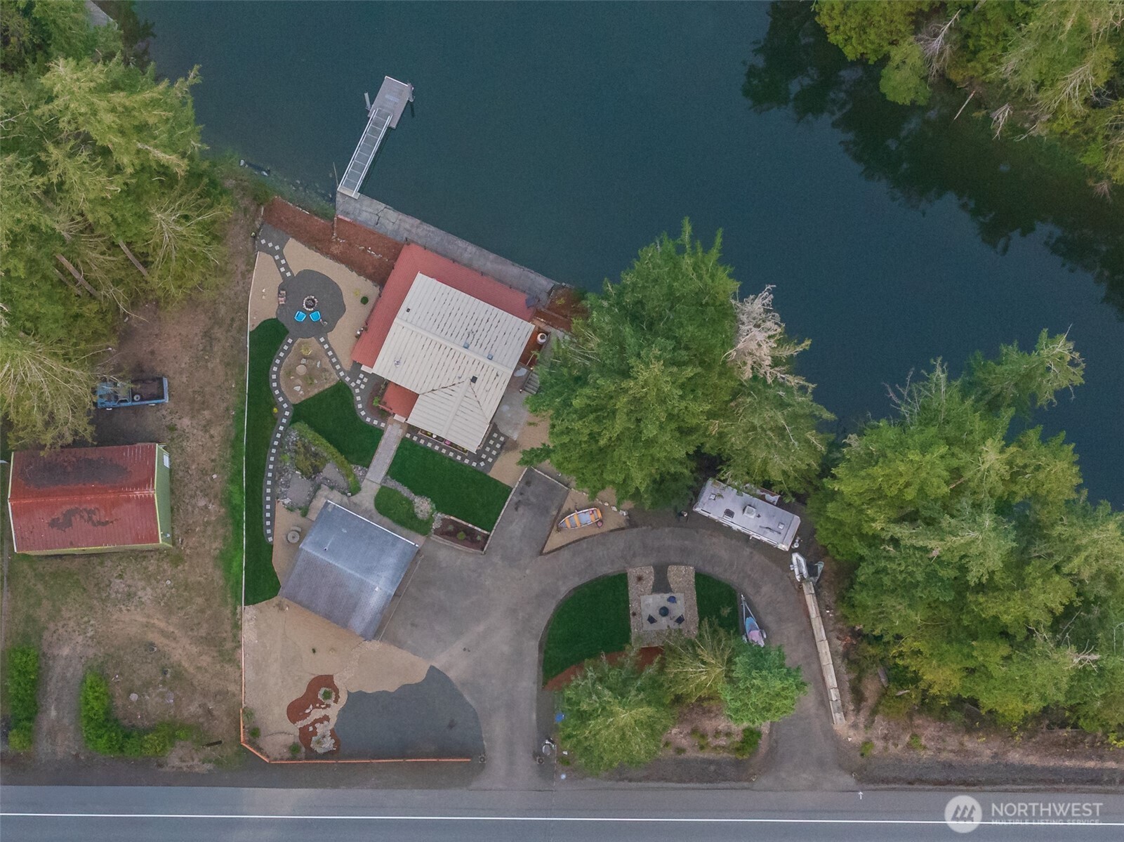 5440 E Grapeview Loop Road Allyn WA 98524