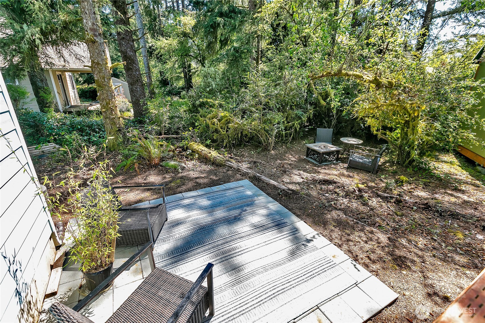 929 Discovery Avenue SE Ocean Shores WA 98569