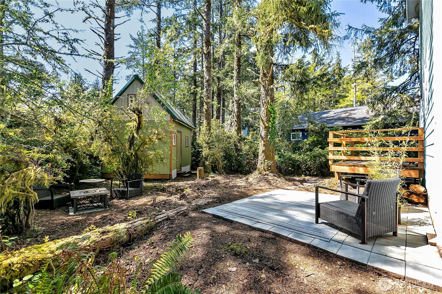 929 Discovery Avenue SE Ocean Shores WA 98569
