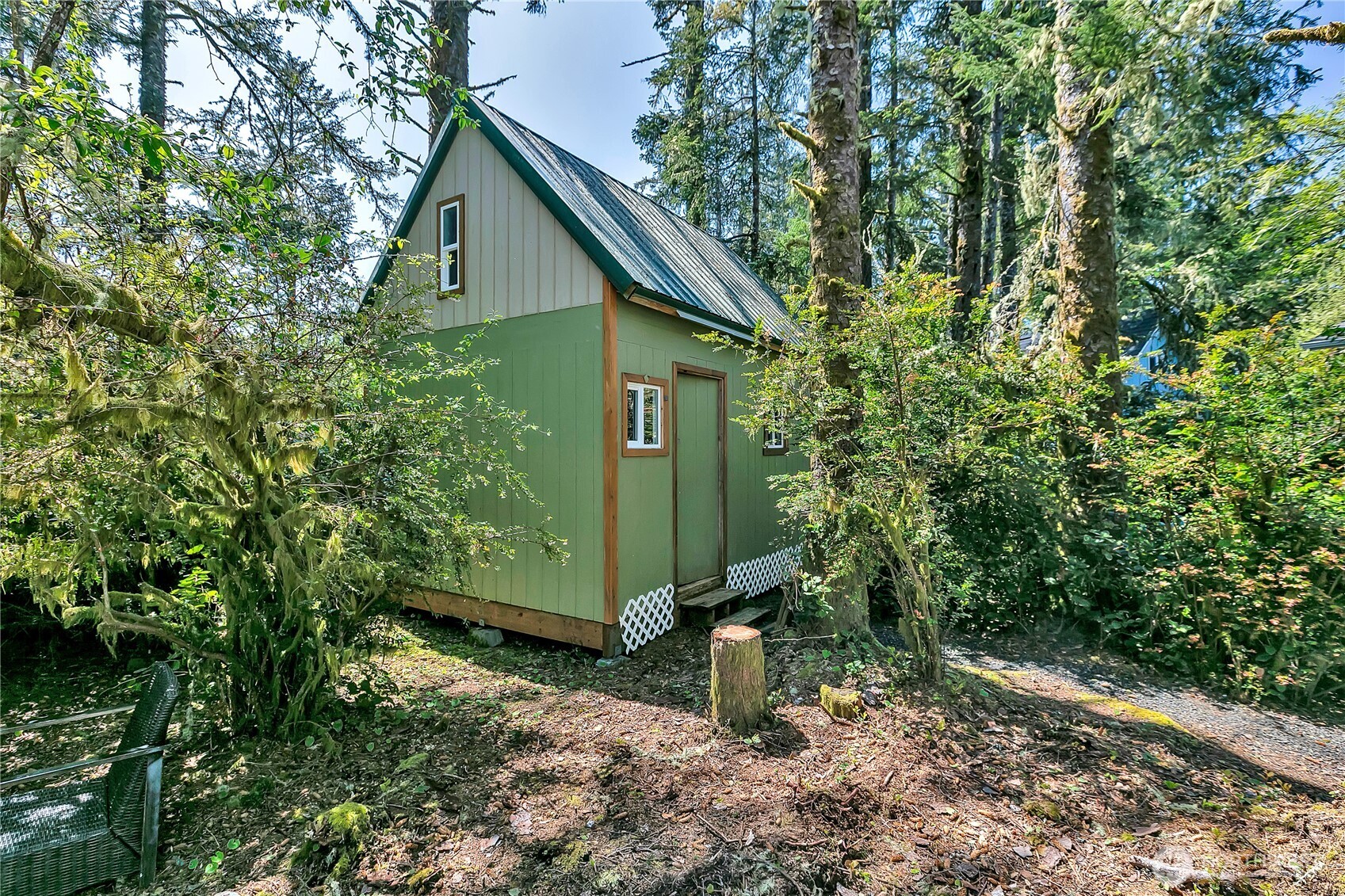 929 Discovery Avenue SE Ocean Shores WA 98569