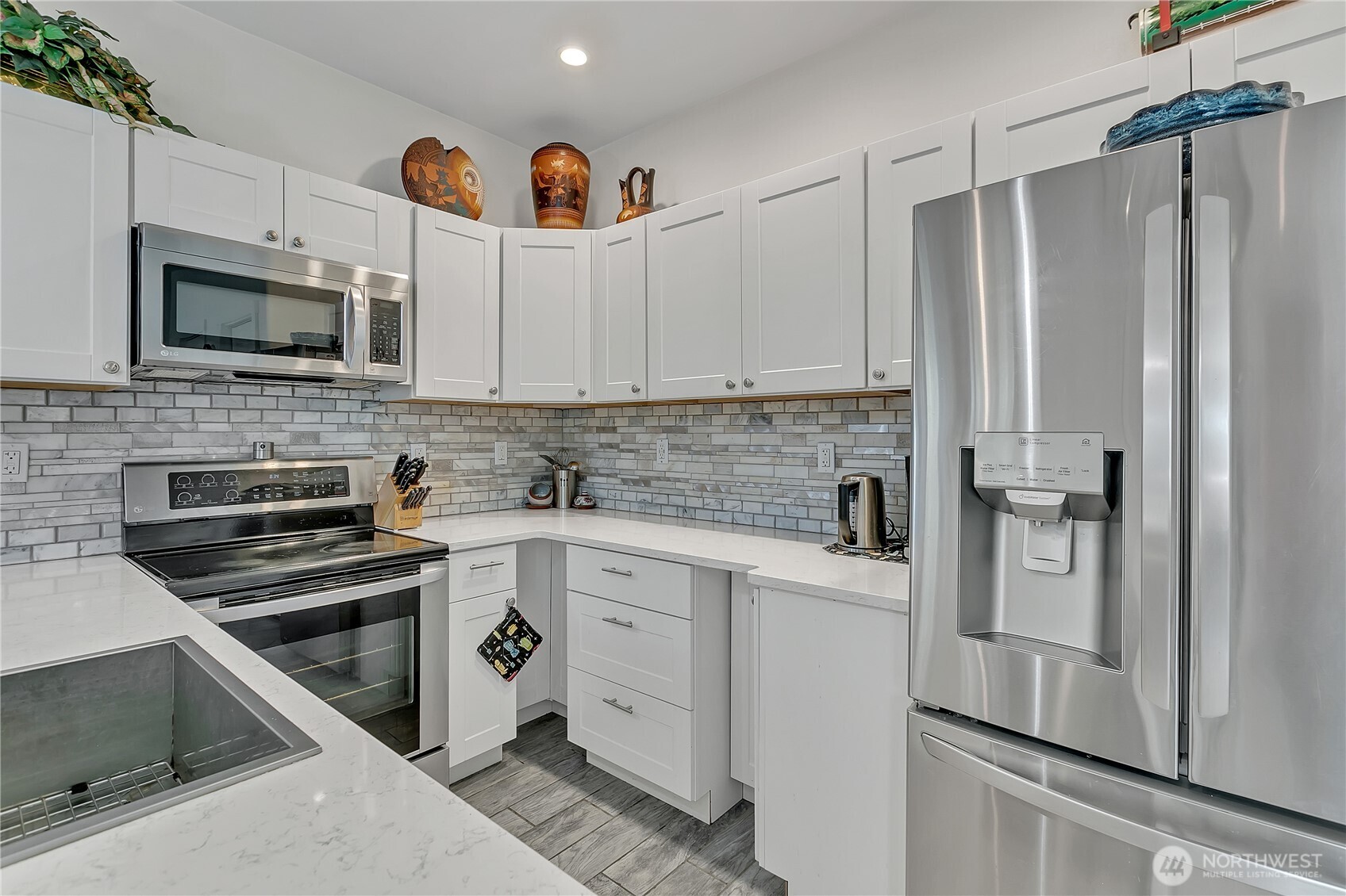 929 Discovery Avenue SE Ocean Shores WA 98569