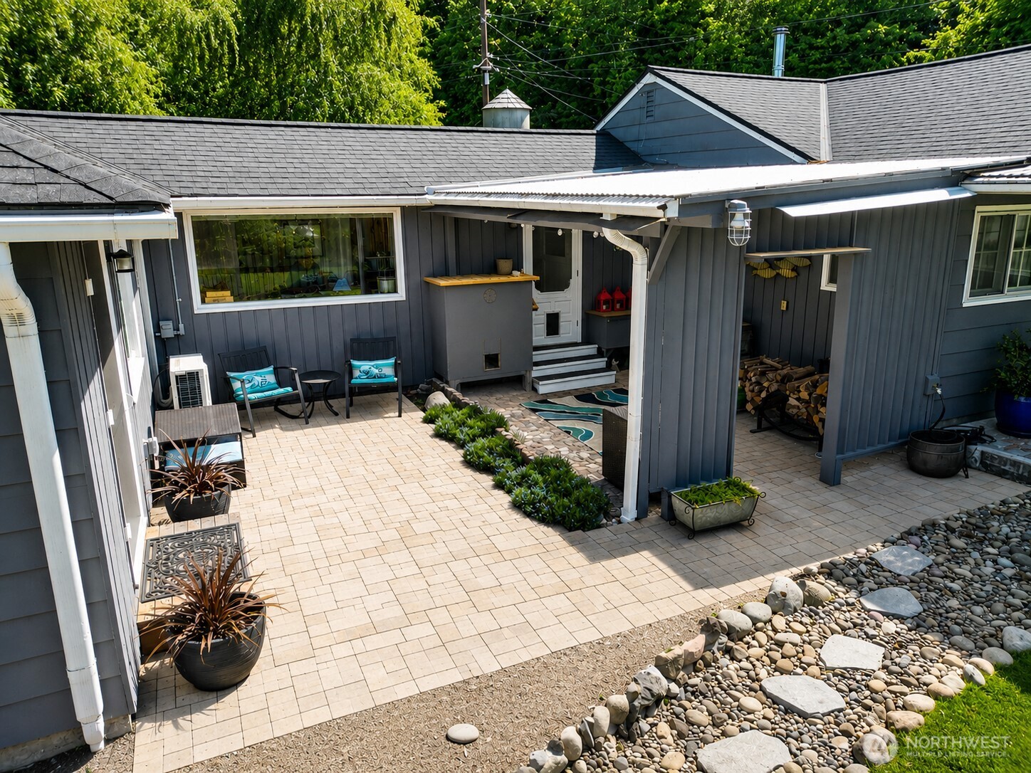 3262 Beach Drive E Port Orchard WA 98366