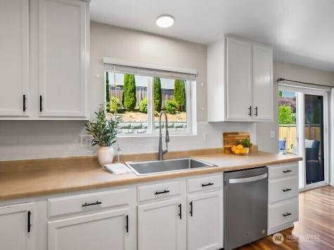 2216 119th Drive SE Lake Stevens WA 98258