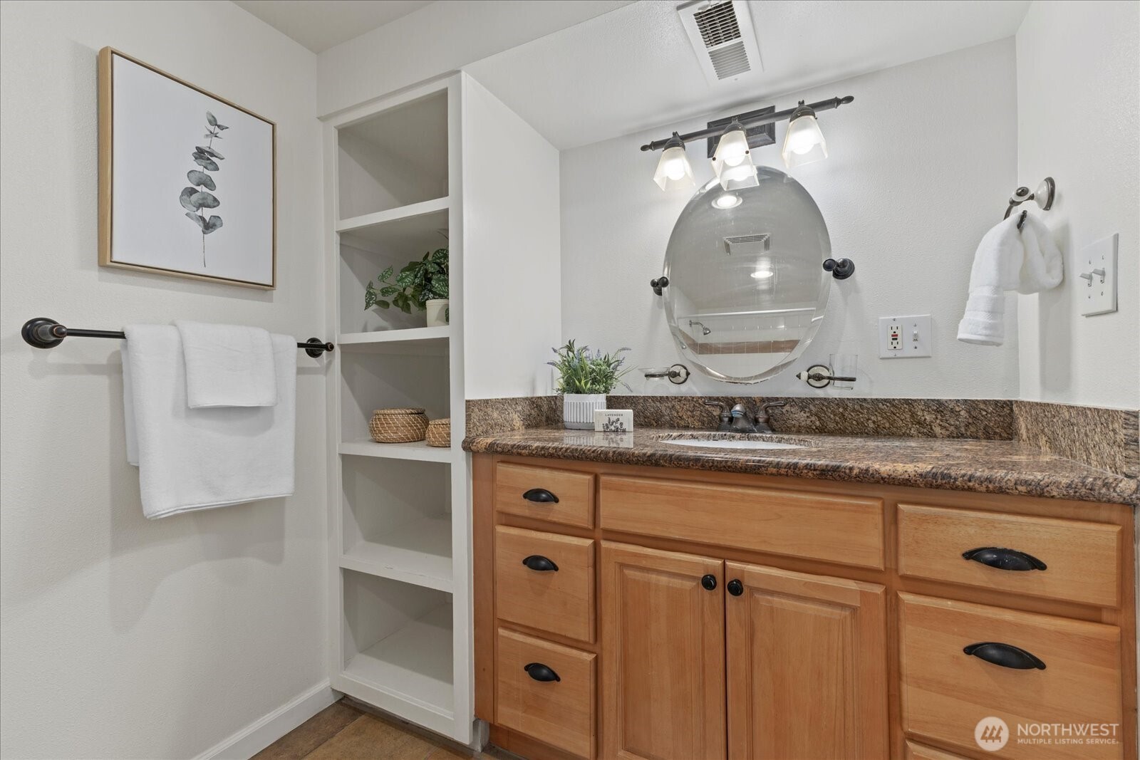 3252 13th Avenue W Seattle WA 98119