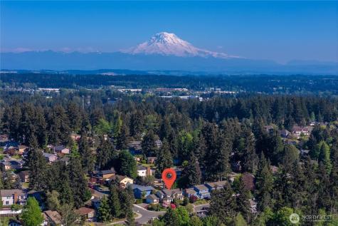 32724 6th Avenue SW Federal Way WA 98023