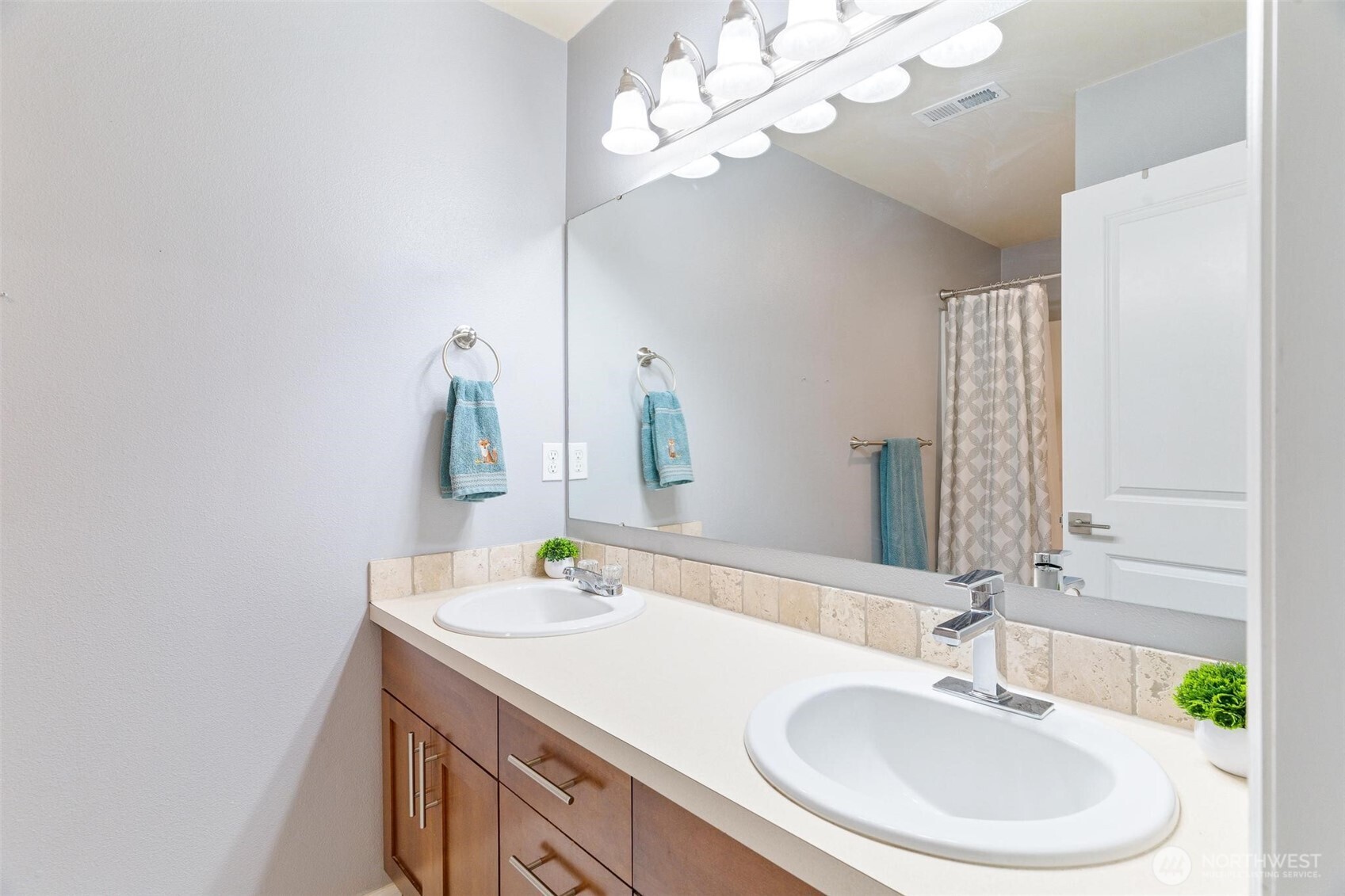 24408 183rd Court SE Covington WA 98042
