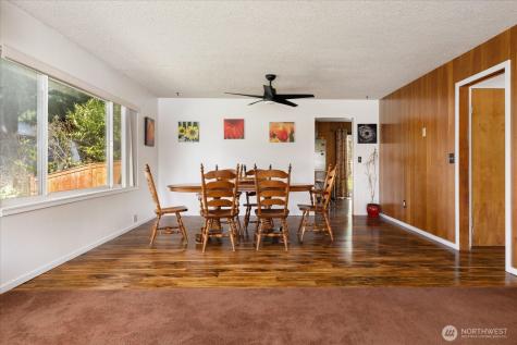 1552 NE Narrows Avenue Oak Harbor WA 98277