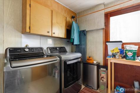 1552 NE Narrows Avenue Oak Harbor WA 98277
