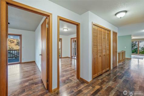 4113 Mission Creek Road Cashmere WA 98815