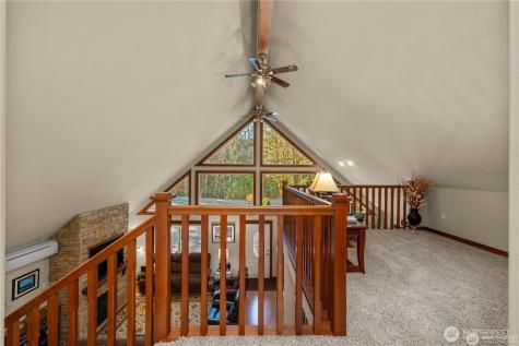 81 N Fawn Drive Hoodsport WA 98548