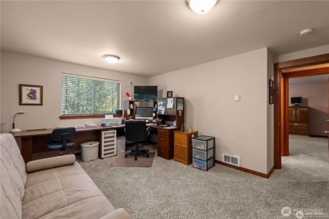 81 N Fawn Drive Hoodsport WA 98548