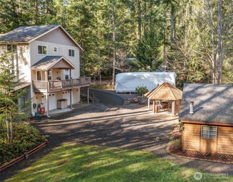 81 N Fawn Drive Hoodsport WA 98548
