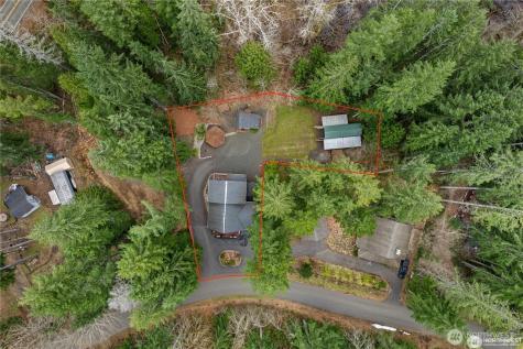 81 N Fawn Drive Hoodsport WA 98548