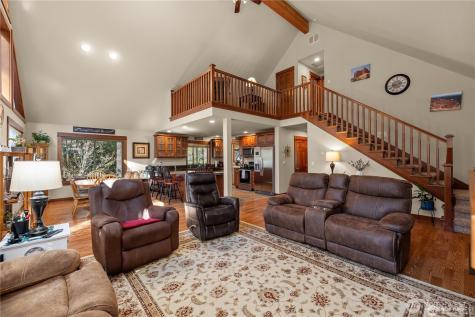 81 N Fawn Drive Hoodsport WA 98548