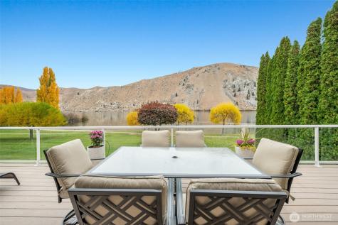 345 Lakefront Drive Orondo WA 98843