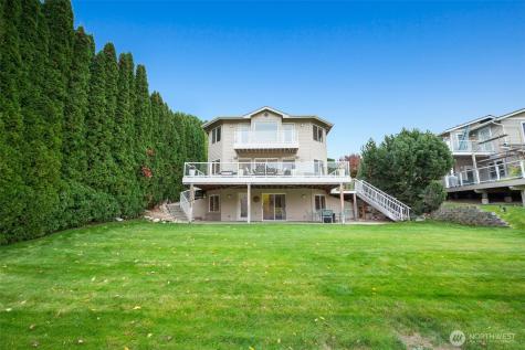 345 Lakefront Drive Orondo WA 98843