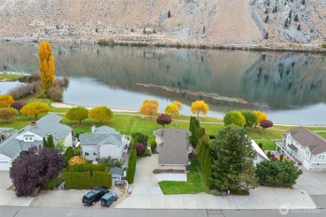 345 Lakefront Drive Orondo WA 98843