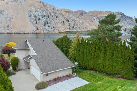 345 Lakefront Drive Orondo WA 98843