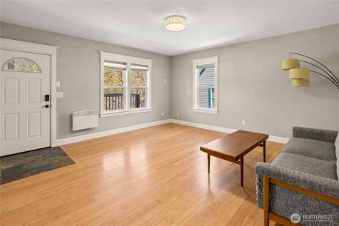 109 S 5th St Alley Roslyn WA 98941