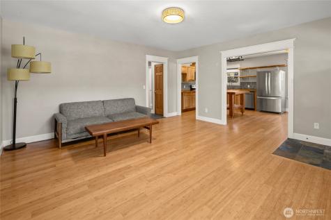 109 S 5th St Alley Roslyn WA 98941