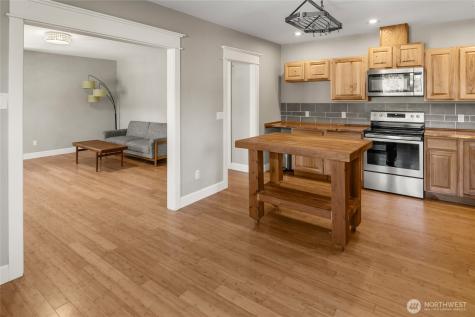 109 S 5th St Alley Roslyn WA 98941