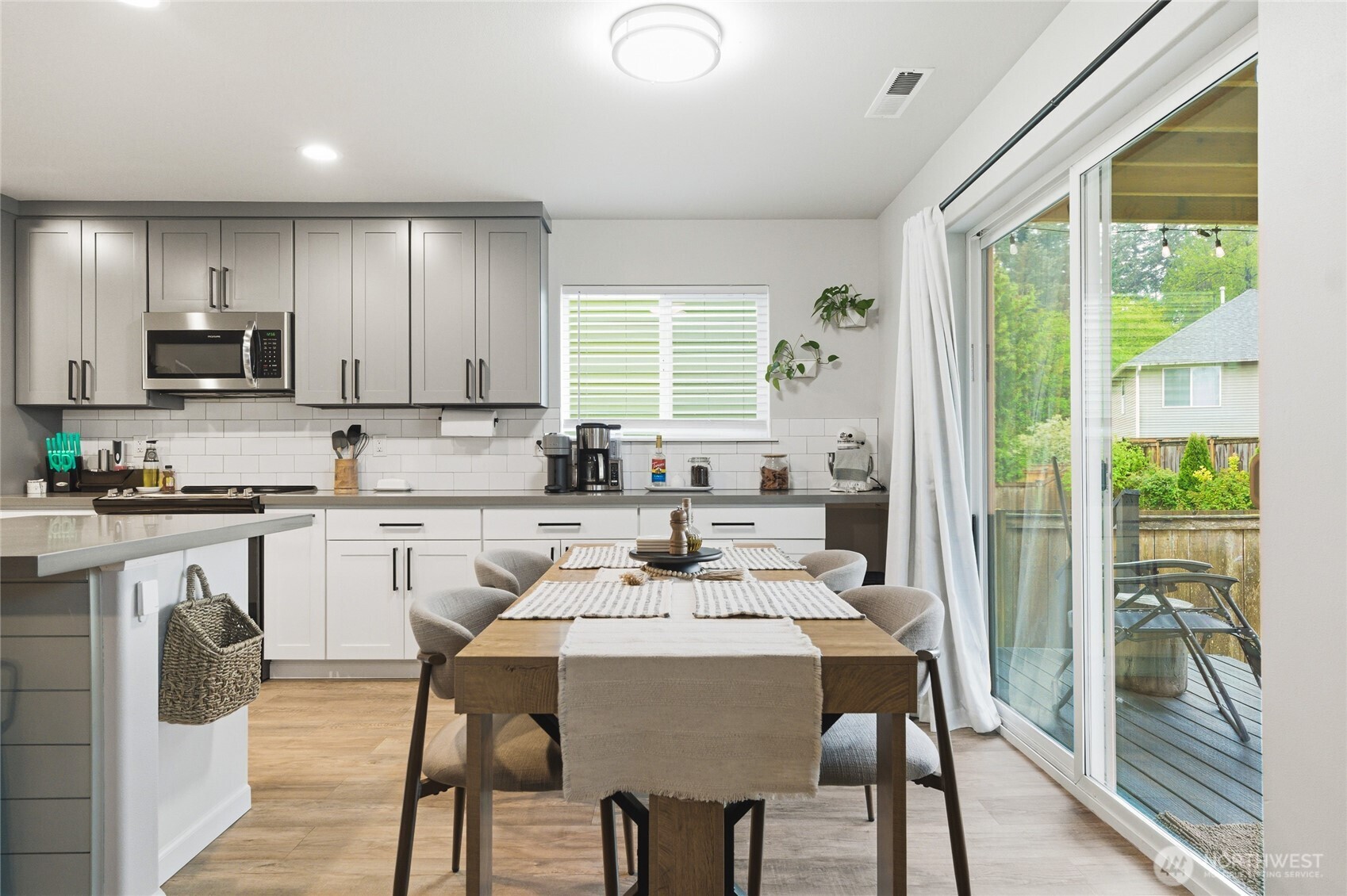 33229 43rd Place S Federal Way WA 98001