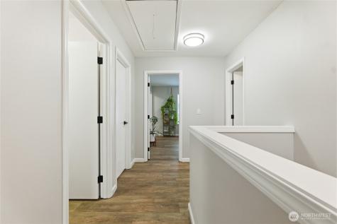 33229 43rd Place S Federal Way WA 98001