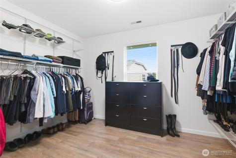 33229 43rd Place S Federal Way WA 98001