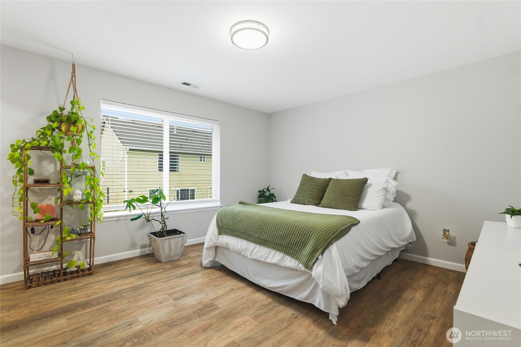 33229 43rd Place S Federal Way WA 98001