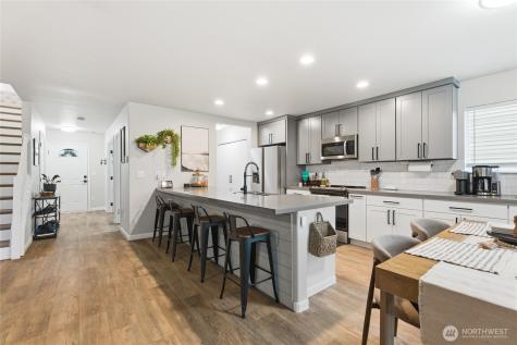 33229 43rd Place S Federal Way WA 98001