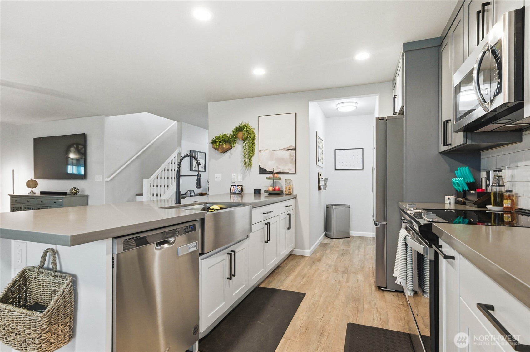 33229 43rd Place S Federal Way WA 98001