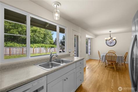 11901 29th Street NE Lake Stevens WA 98258