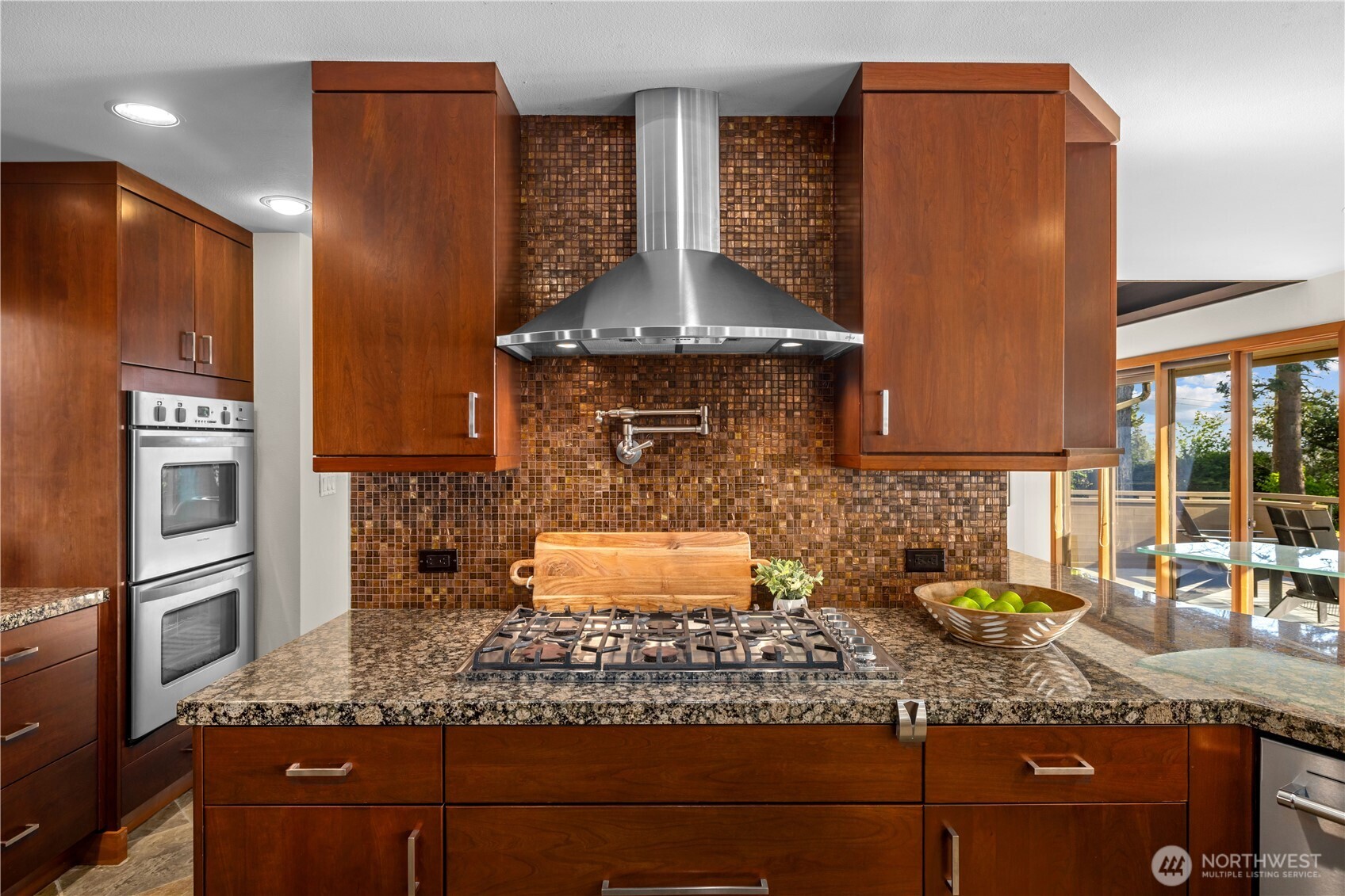 24302 116th Avenue W Woodway WA 98020