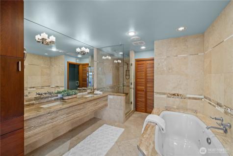 24302 116th Avenue W Woodway WA 98020