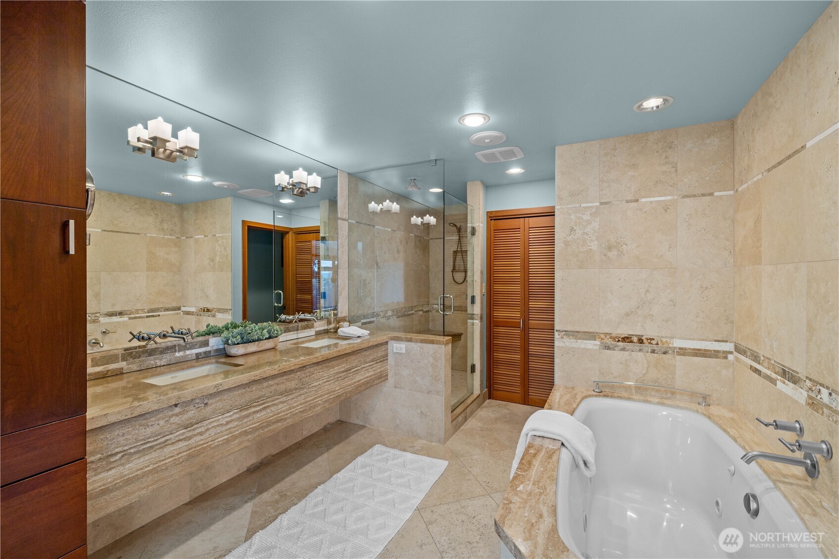 24302 116th Avenue W Woodway WA 98020