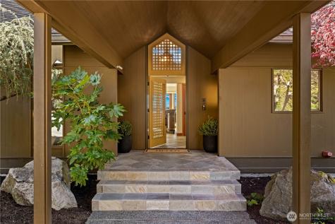 24302 116th Avenue W Woodway WA 98020