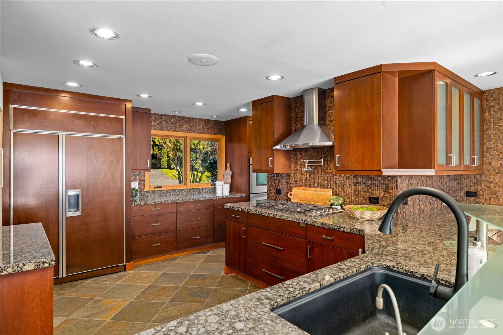 24302 116th Avenue W Woodway WA 98020