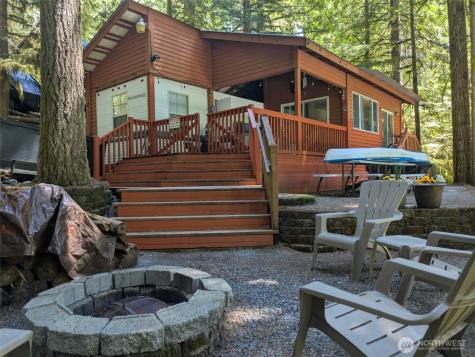 4375 Salish Trail Concrete WA 98237