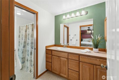 18204 59th Place W Lynnwood WA 98037
