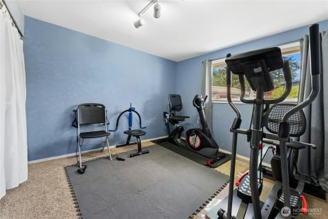 18204 59th Place W Lynnwood WA 98037