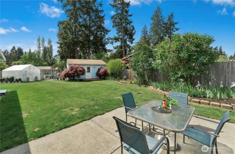 18204 59th Place W Lynnwood WA 98037
