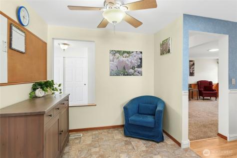 18204 59th Place W Lynnwood WA 98037