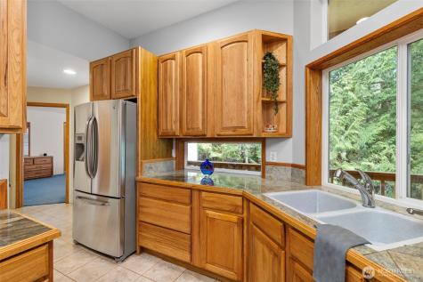 102 Olympic Lane Port Ludlow WA 98365