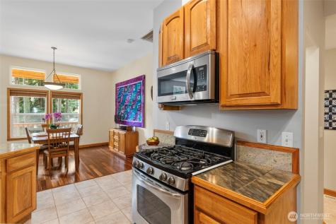 102 Olympic Lane Port Ludlow WA 98365