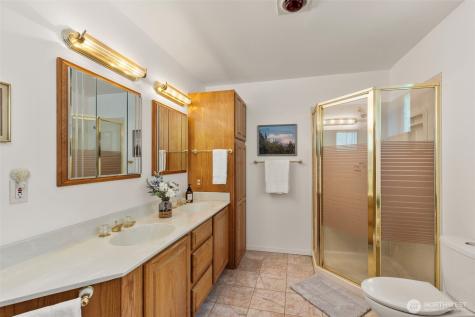 102 Olympic Lane Port Ludlow WA 98365